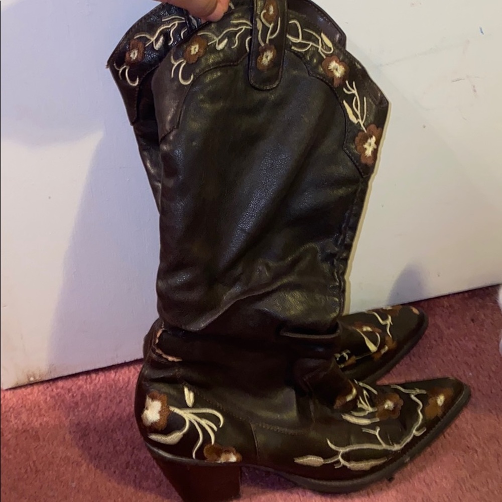 Gomax boots